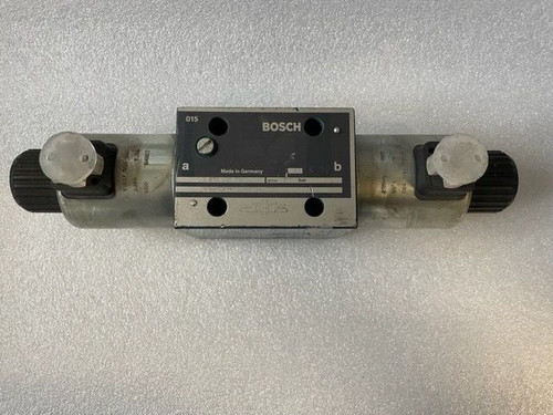 Bosch 0810 001 - , pmax