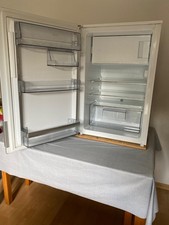 AEG Einbau Kühlschrank + Gefrierfach 124L 178kWh 88er Nische SFB688F1AE  Top!