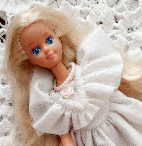 Barbie homecoming queen alte - barbie,