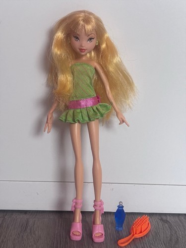 Winx club stella school - club,
