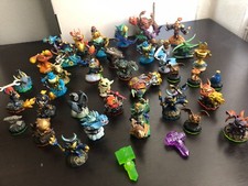 Große Skylanders Figuren