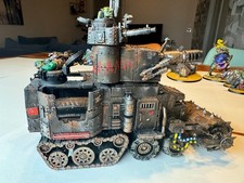 Battlewagon bemalt - Orks