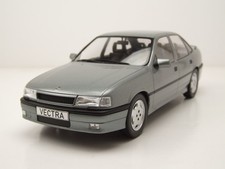 Opel Vectra A 2000 1988 dunkelgrau metallic Modellauto 1:18 MCG