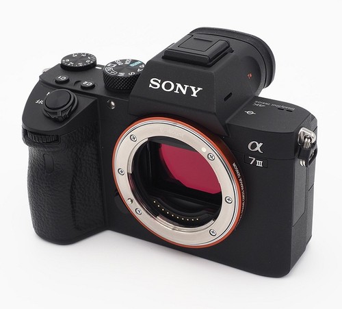Sony alpha iii - sony,
