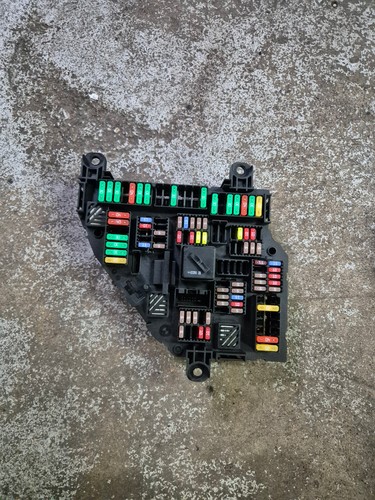 Stromverteiler hinten