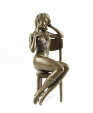 Erotische Bronzefigur