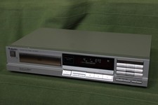 Technics SL-P202A  CD-Player