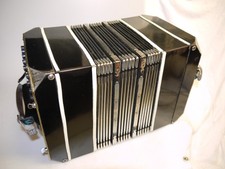 Bandoneon Alfred Arnold, Rheinische Griffweise/Oktavton/59(!) Tasten, mit Koffer