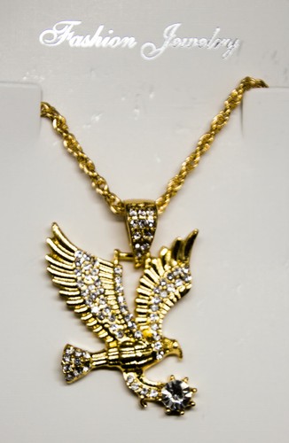 Anhänger mit schöner kette - mit,
