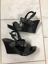 edc by Esprit Sandalen Pumps Keilabsatz 10cm Schwarz Grau Riemchen Gr. 39