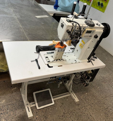 Industrie-Nähmaschine