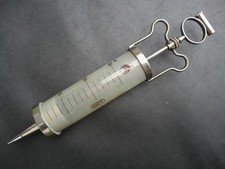 antike große Spritze