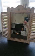 Fensterladen Spiegel
