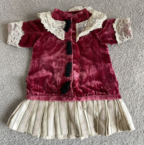 Antikes altes rotes samt - rotes,