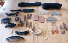 30 Teiliges Modeschmuck & Haarschmuck Paket * alle Ohrringe NEU * 