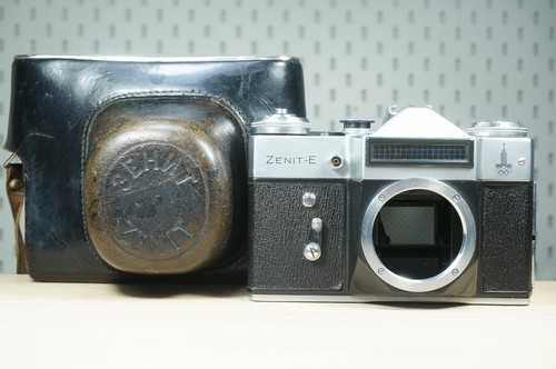 Zenit slr camera body - , m42
