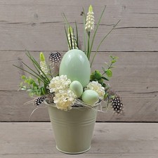 Ostergesteck in Weiß Grün