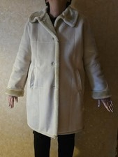 Wintermantel Cremefarben