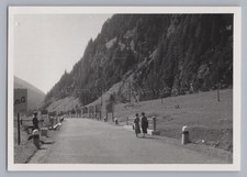 Brenner Tirol Autobahn Personen Werbeschilder Reklame - Altes Foto 1950er