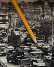 Japan 1964 Geisha Vintage Car