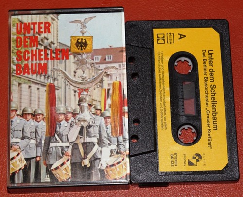 Tape unter dem - tape,