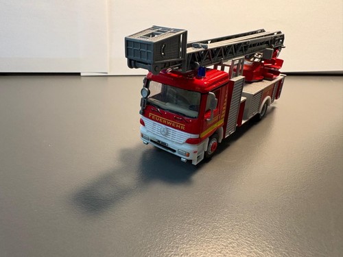 Schuco 21703 feuerwehr - schuco,
