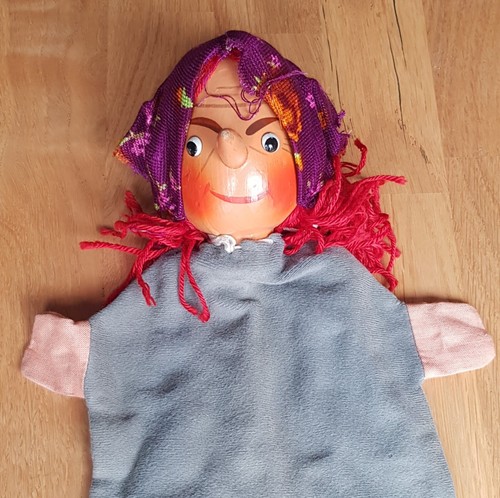 Alte handpuppe mit - alte,