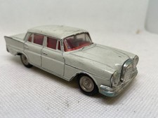 Mercedes 220S ++ Gama Minimod