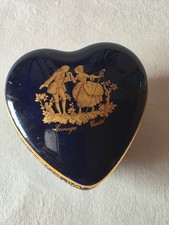 LIMOGES Castel Pompadour Deckeldose HERZ blau 22 k Gold Dose Handbemalt Vintage
