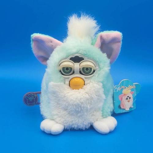 Vintage 1999 mint - green, furby