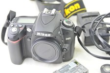 Nikon D90 12,3MP DSLR Kamera