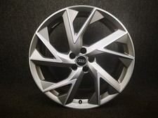 Audi Q3 RSQ3 F3 Alufelge 21 Zoll Lochkreis 5x112 8,5J x 21 ET 38 83A601025AD