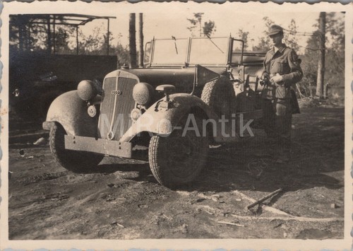 Foto gren regt pkw - gren.regt.,, mit