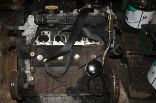 Motor ohne anbauteile - ohne,