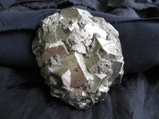 XL Pyrit Würfel, 646 gr - 9 x 7 cm wunderschön