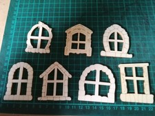 2 x 7 "alte" Fenster aus Holz, einseitiges Branding ca.4,15 bis 5,5 cm breit