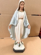 Statue Madonna Der