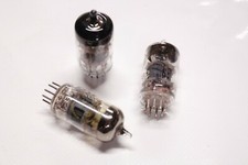 1 x Stück ECF-82 Tube Röhre Valve Vintage