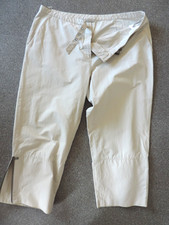 Annette Görtz kurze Hose