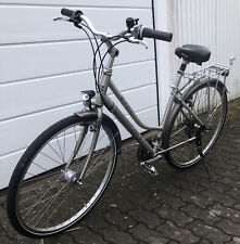 City-/Trekking-Fahrrad, 28 Zoll, 24-Gang, Federung Nabendynamo LED-Licht