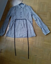 Schwarz-Weiß gestreifte