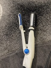 Schwarzer elektrischer