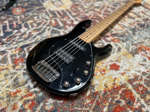 Musicman stingray bass - musicman, hs