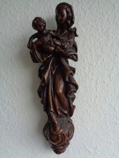 Alte geschnitzte Figur - Maria
