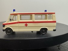 1:87   Wiking        Mercedes