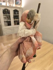 Vintage Hexen-Puppe auf Besen Handgefertigt  Stoff/Holz Vermutlich Aus Den 1970
