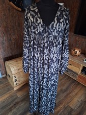 Tredy Zukauf KLEID 44/46