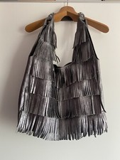 Neuwertig Genuine Leather