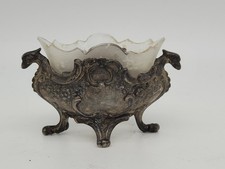 Antike Silber (geprüft) Saliere mit Glaseinsatz und figürlichen Griffen