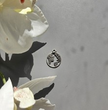 1 Silberner Damen World Map